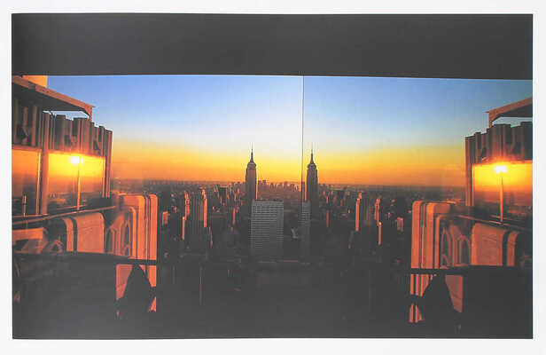 [Сетбун М. Нью-Йоркское головокружение / Фот. Мишеля Сетбоуна; пер. с фр. Джека Хоукса. Альбом]. Setboun M. New York vertigo / Photographs by Michel Setboun; translated from the French by Jack Hawkes. [Album]. New York: Abrams, 2007.